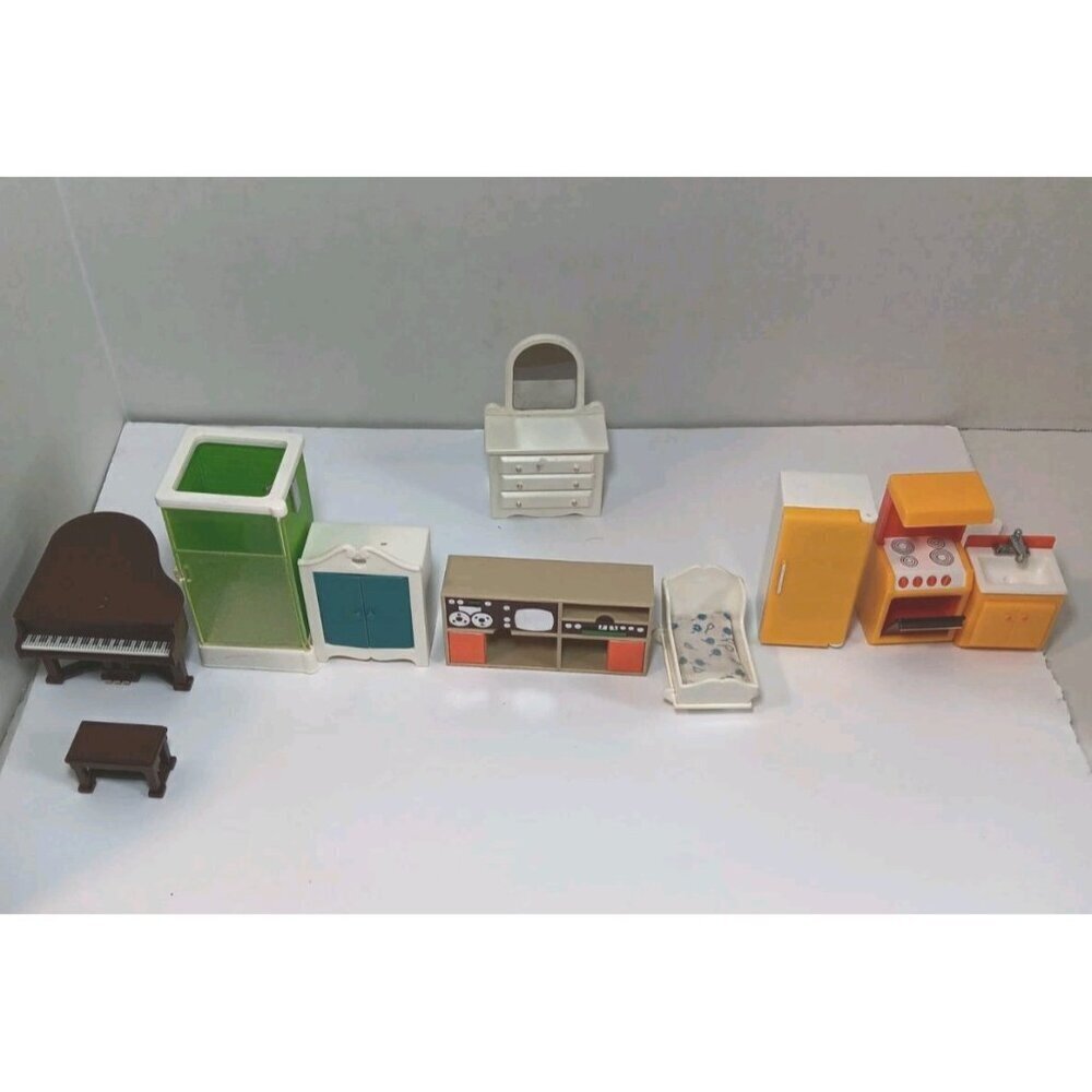 10 Pcs Vintage 1970s Fisher Price Doll House Furniture Piano Shower Vanity